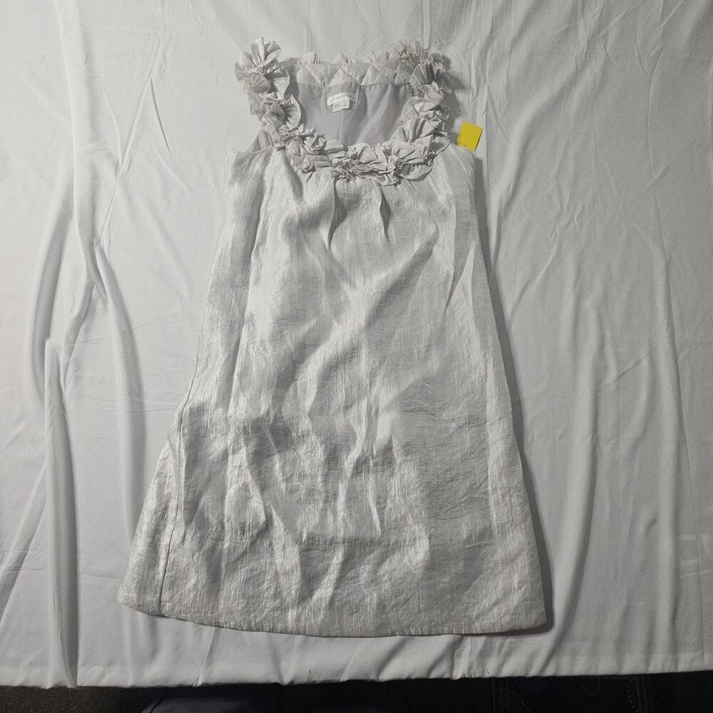 London Times Silver Cocktail Dress Womens 4 Floral Ruffle Neck Lined Sleeveless